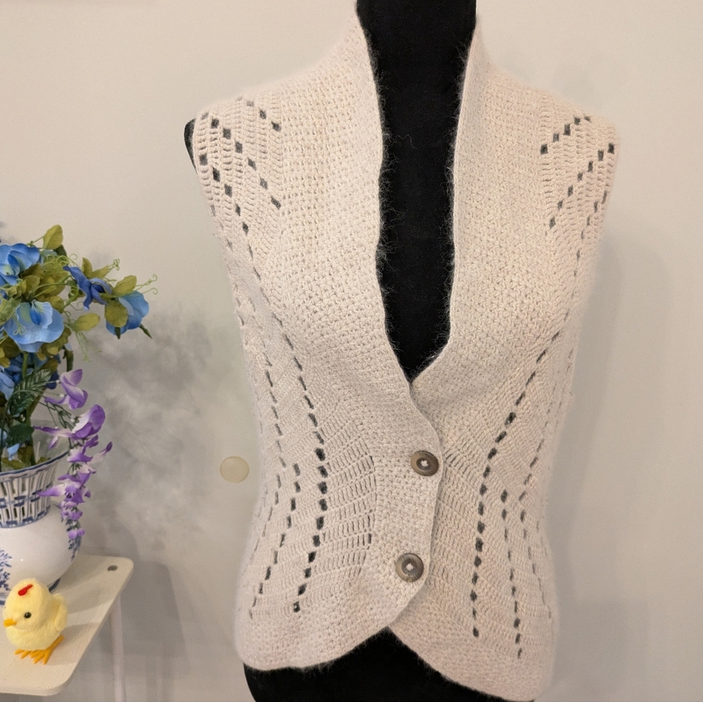 Women's Vest Size M
